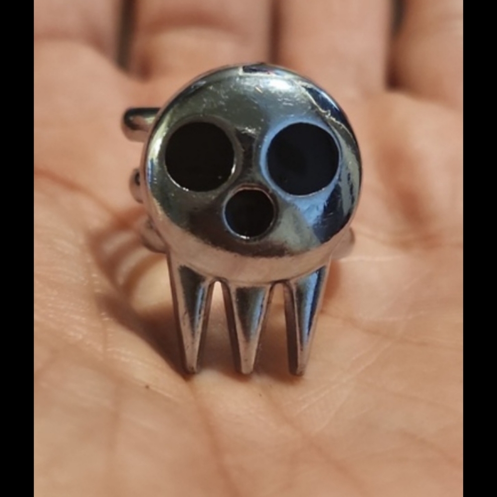 Soul Eater Silver Ring - Picture 11 of 16